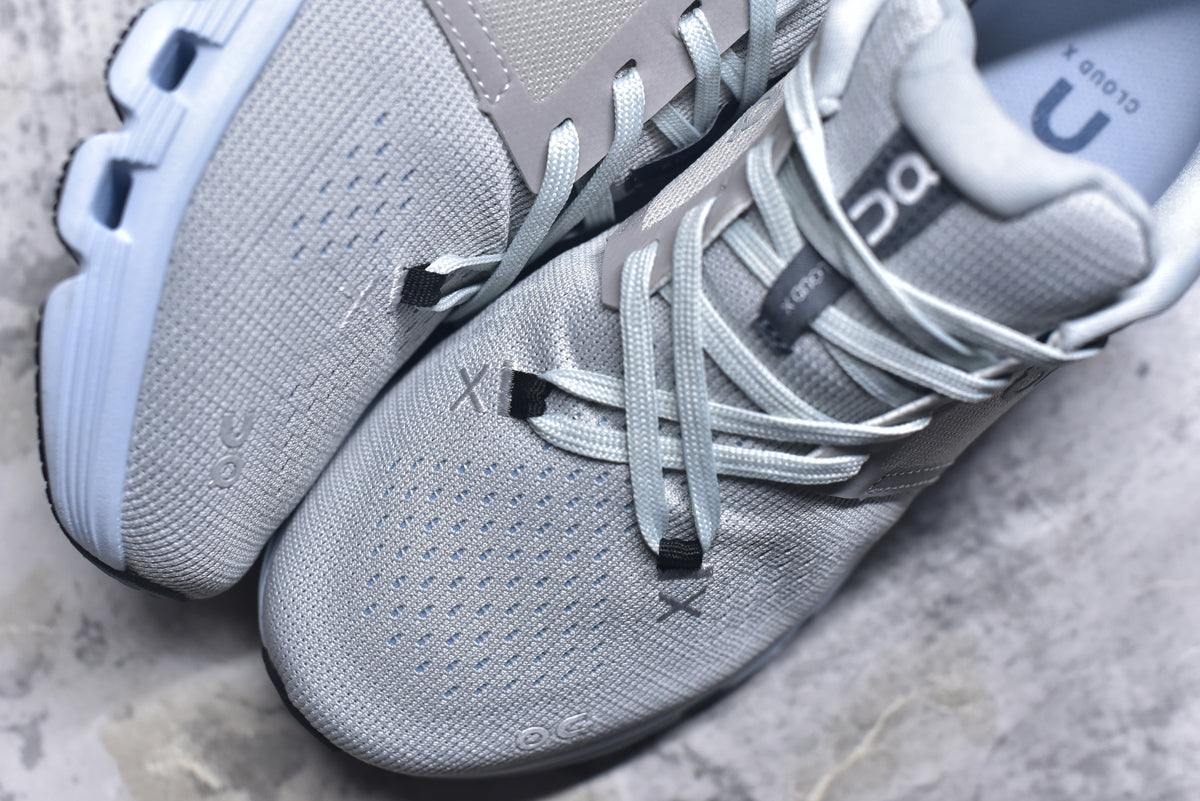 On Cloud X 4 | Low-Top Running Shoe | Comfortable & Versatile | Female & Male Fits