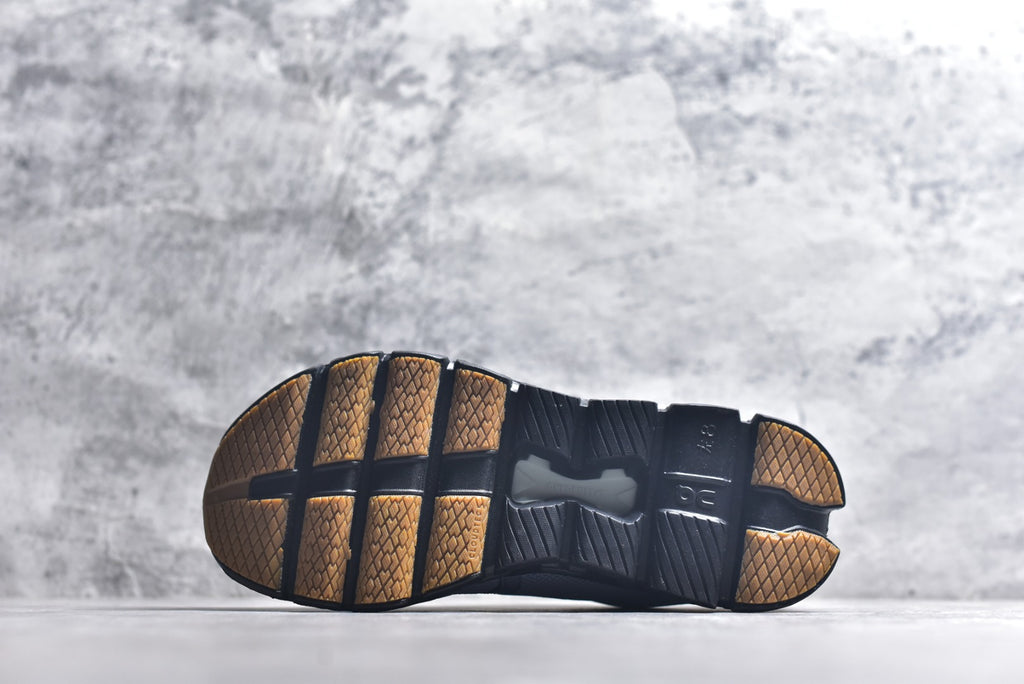 On Cloud X 4 | Low-Top Running Shoe | Comfortable & Versatile | Female & Male Fits