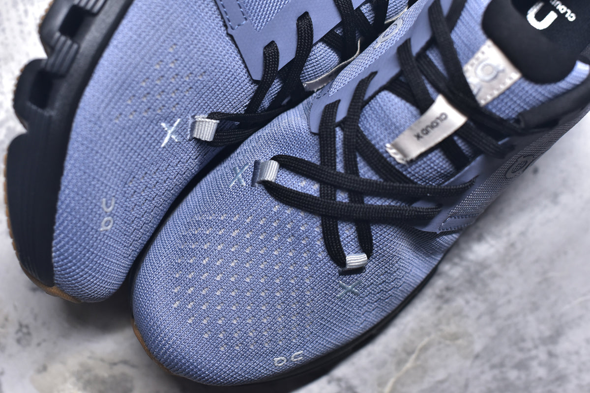 On Cloud X 4 | Low-Top Running Shoe | Comfortable & Versatile | Female & Male Fits