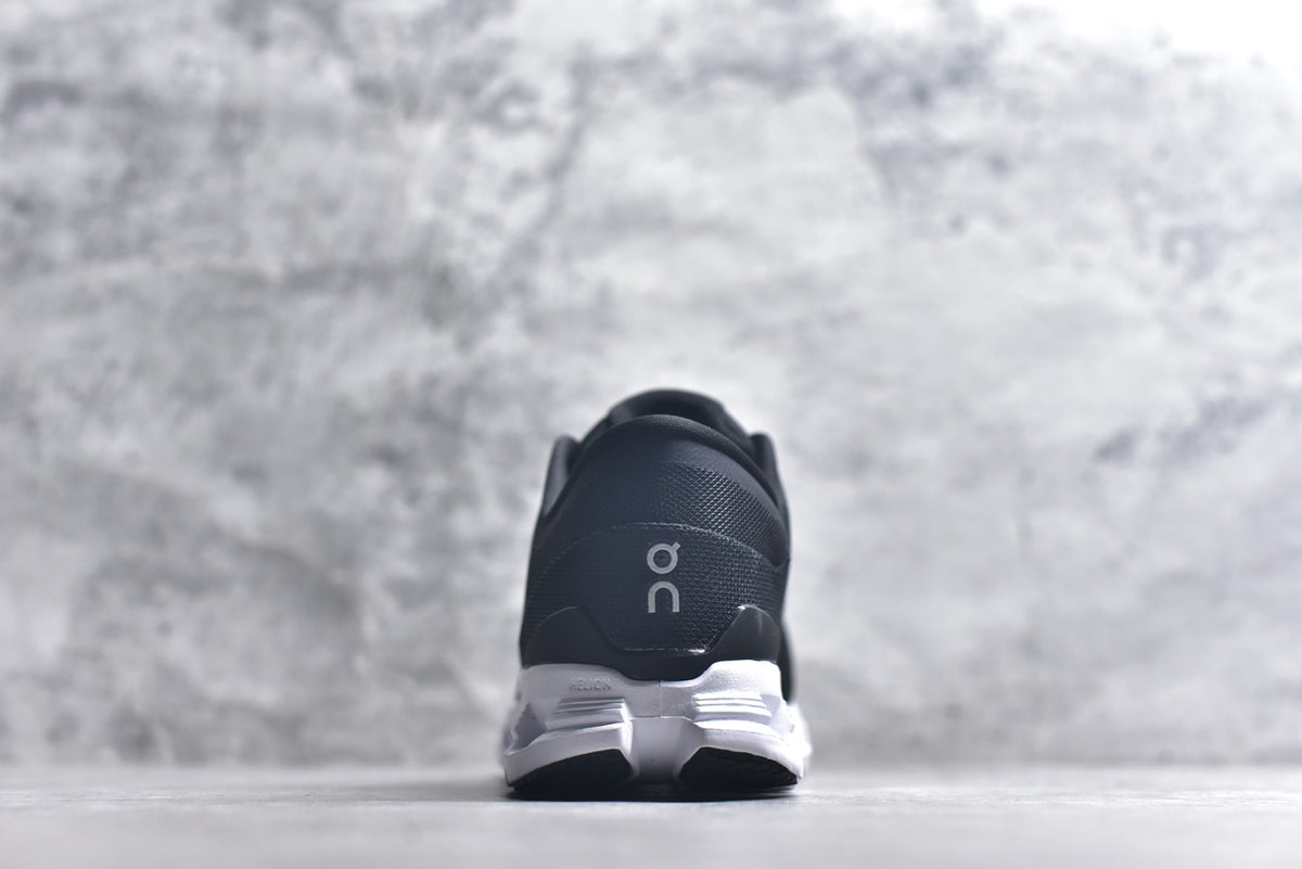 On Cloud X 4 | Low-Top Running Shoe | Comfortable & Versatile | Female & Male Fits