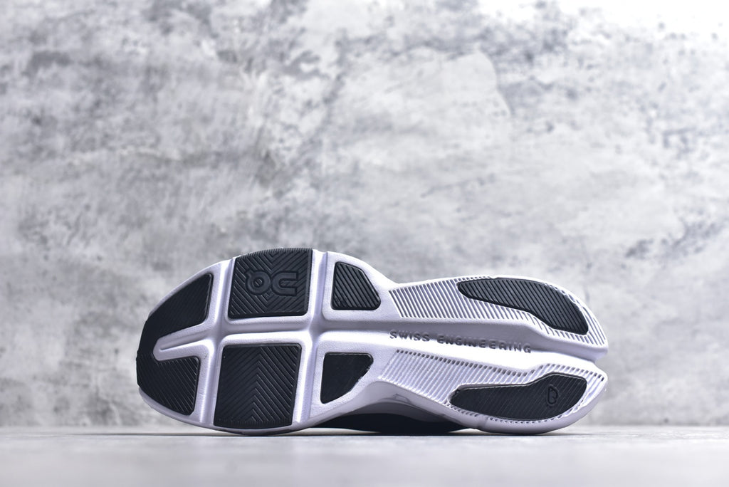 On Cloudpulse 2 | All-New Cross-Training Sneaker | Functional Fitness | Female & Male Fits
